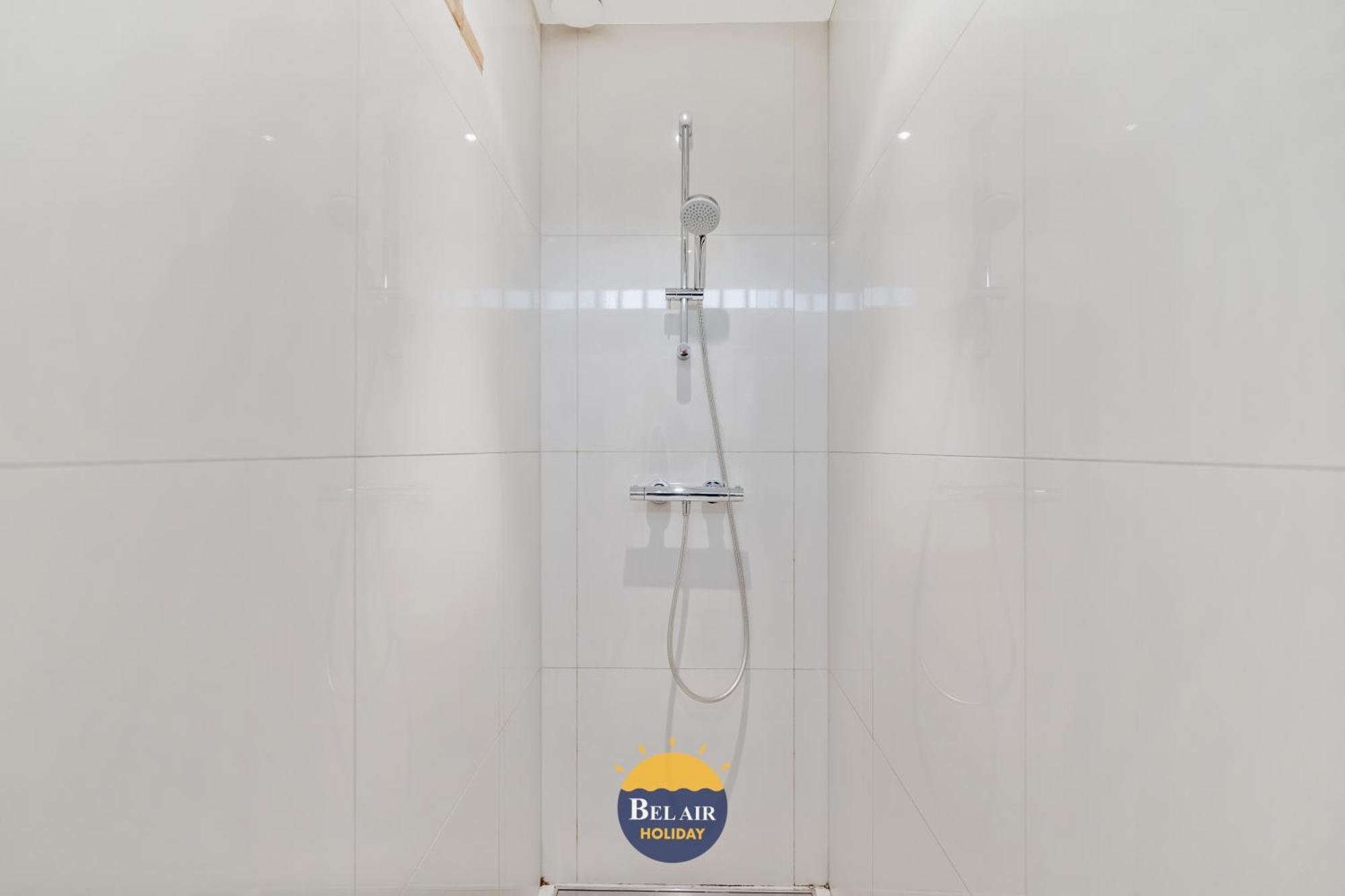Luxury With Amazing Seaview In T1 Apartamento Ostende