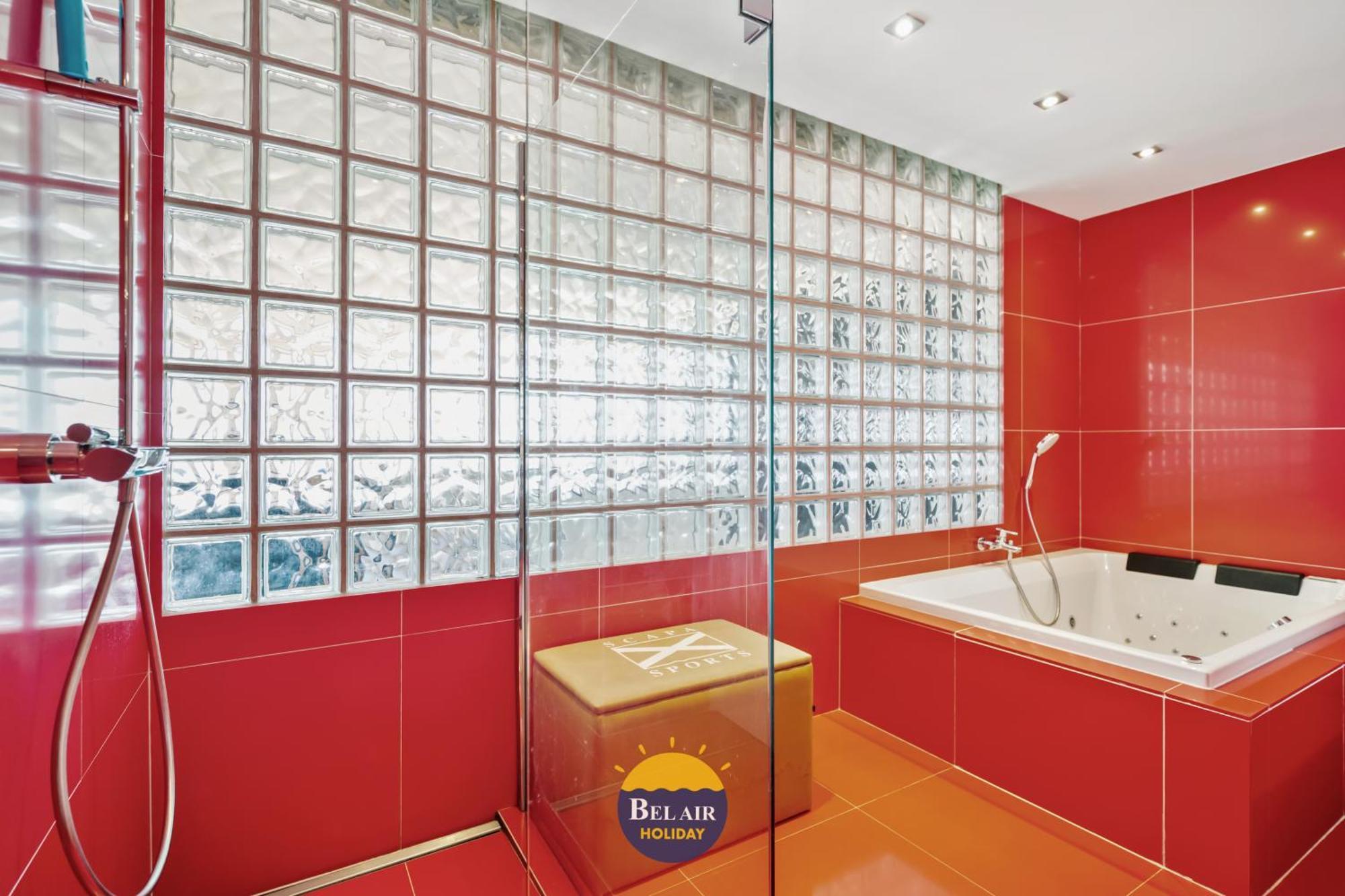 Luxury With Amazing Seaview In T1 *